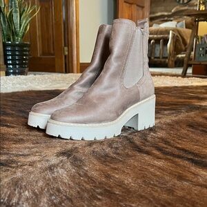 DV by Dolce Vita Brown Heeled Boots